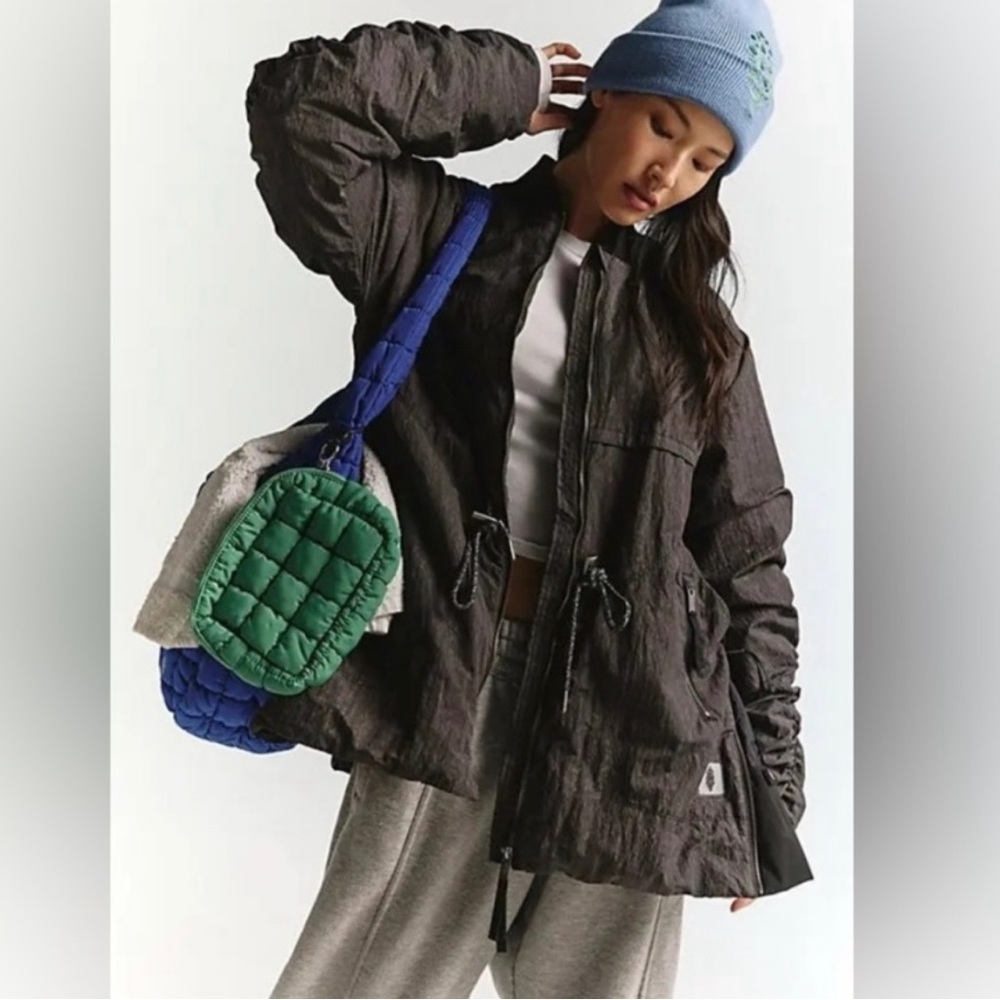 NEW NWT Free People Tricked out Trek light weight puffer primaloft jacket Small